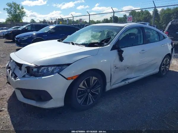 JHMFC1F4XJX013623 2018 HONDA CIVIC - Image 2