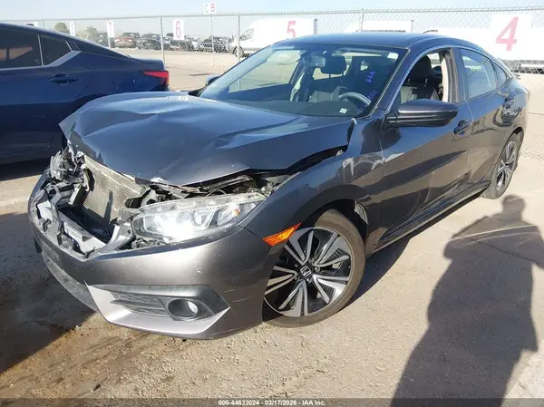 JHMFC1F70JX005802 2018 HONDA CIVIC - Image 2