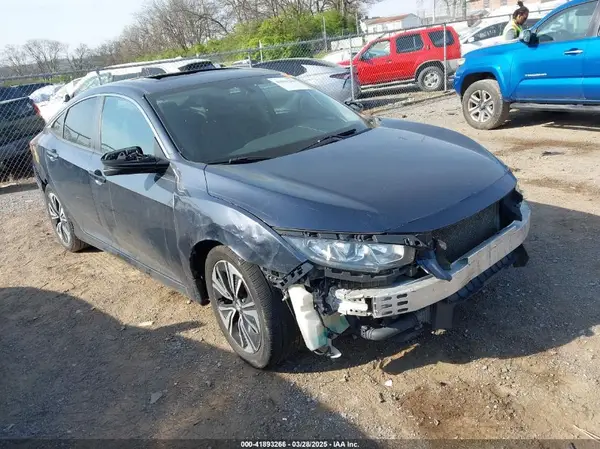 JHMFC1F70JX007839 2018 HONDA CIVIC - Image 1