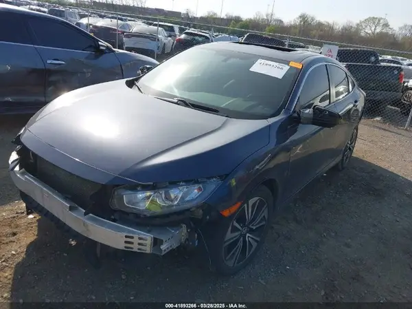 JHMFC1F70JX007839 2018 HONDA CIVIC - Image 2