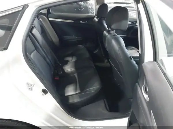 JHMFC1F70JX012460 2018 HONDA CIVIC - Image 8