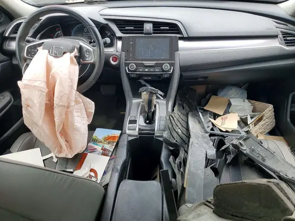 JHMFC1F70JX014807 2018 HONDA CIVIC - Image 8