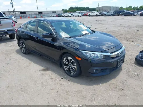 JHMFC1F70JX017223 2018 HONDA CIVIC - Image 1