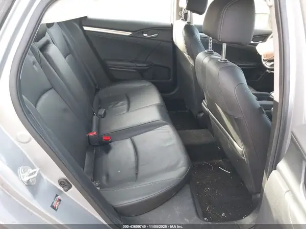 JHMFC1F70JX017867 2018 HONDA CIVIC - Image 8