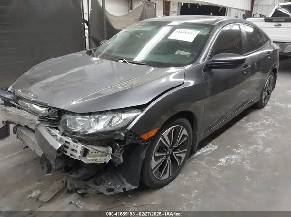 JHMFC1F70JX024527 2018 HONDA CIVIC - Image 2