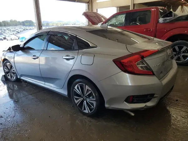 JHMFC1F70JX026195 2018 HONDA CIVIC - Image 2
