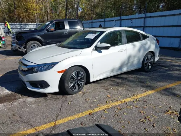 JHMFC1F70JX033583 2018 HONDA CIVIC - Image 2