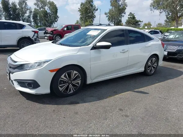 JHMFC1F70JX036239 2018 HONDA CIVIC - Image 2
