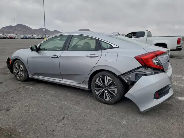 JHMFC1F70JX037116 2018 HONDA CIVIC - Image 2