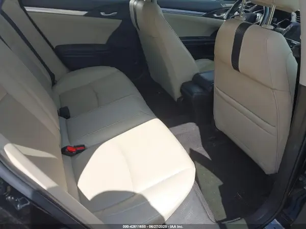 JHMFC1F70JX038685 2018 HONDA CIVIC - Image 8