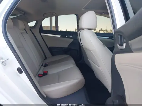JHMFC1F71JX001421 2018 HONDA CIVIC - Image 8