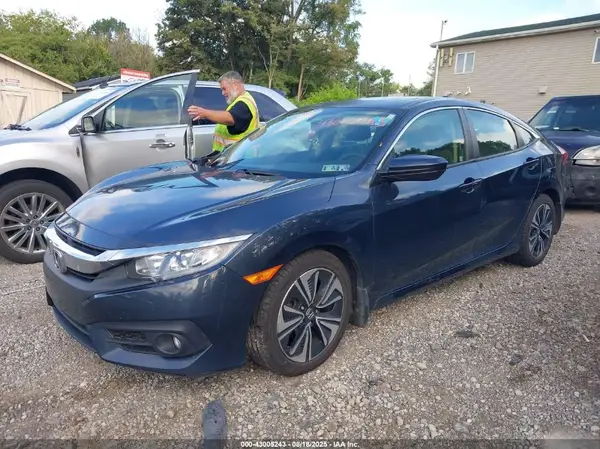 JHMFC1F71JX025315 2018 HONDA CIVIC - Image 2