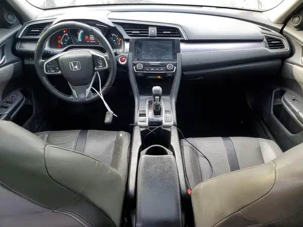 JHMFC1F72JX000312 2018 HONDA CIVIC - Image 8
