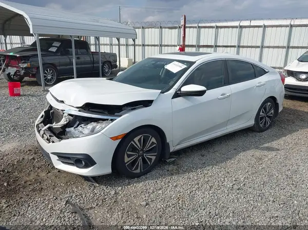 JHMFC1F72JX021029 2018 HONDA CIVIC - Image 2