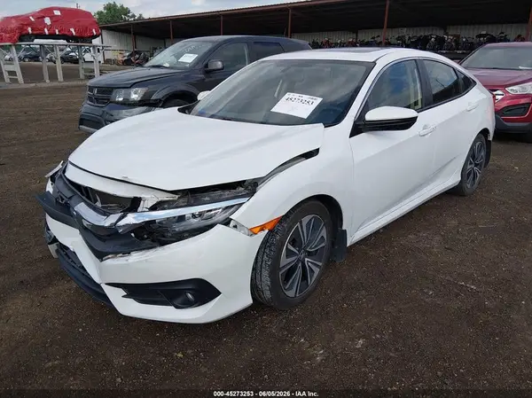 JHMFC1F72JX028904 2018 HONDA CIVIC - Image 2