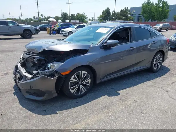 JHMFC1F72JX033391 2018 HONDA CIVIC - Image 2