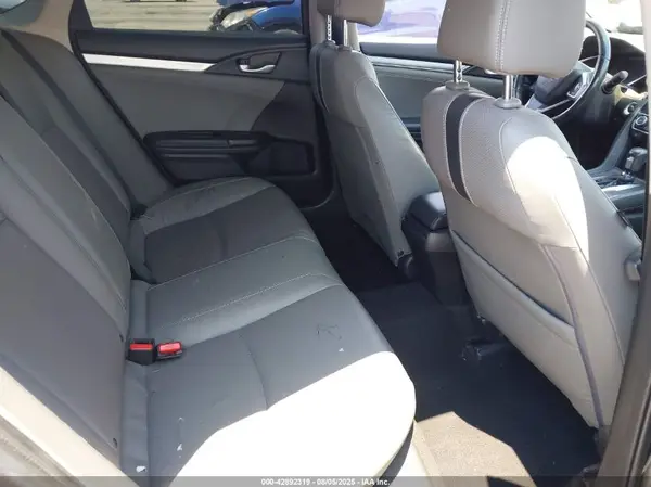 JHMFC1F72JX033391 2018 HONDA CIVIC - Image 8