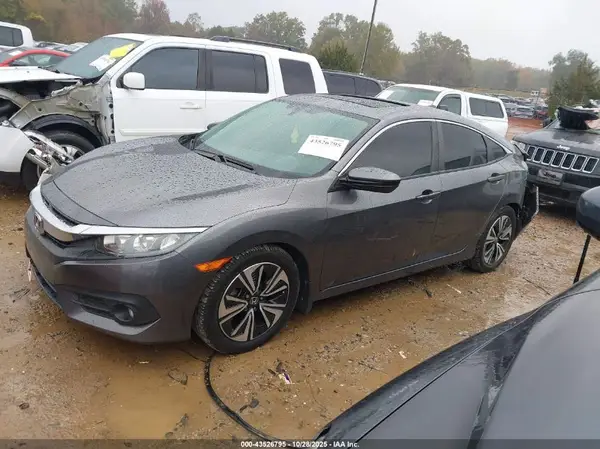 JHMFC1F72JX034458 2018 HONDA CIVIC - Image 2