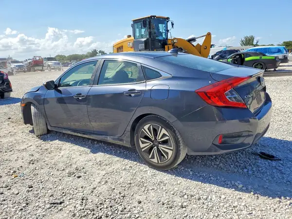 JHMFC1F72JX037070 2018 HONDA CIVIC - Image 2