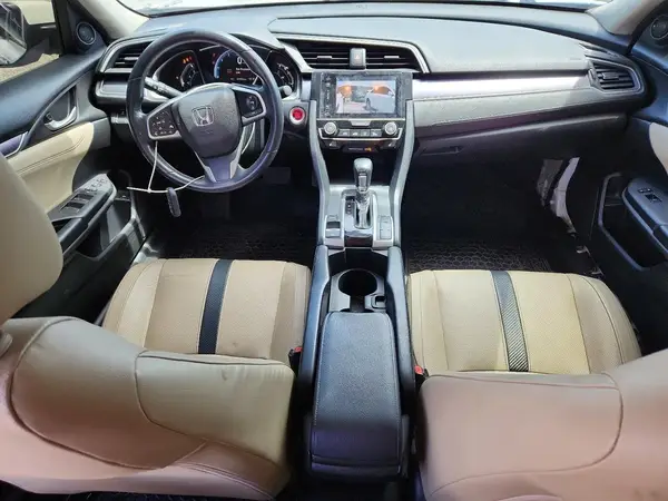 JHMFC1F72JX037747 2018 HONDA CIVIC - Image 8