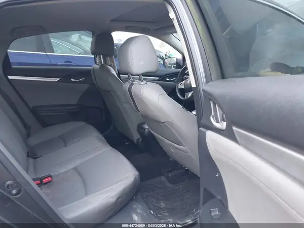 JHMFC1F72JX038574 2018 HONDA CIVIC - Image 8