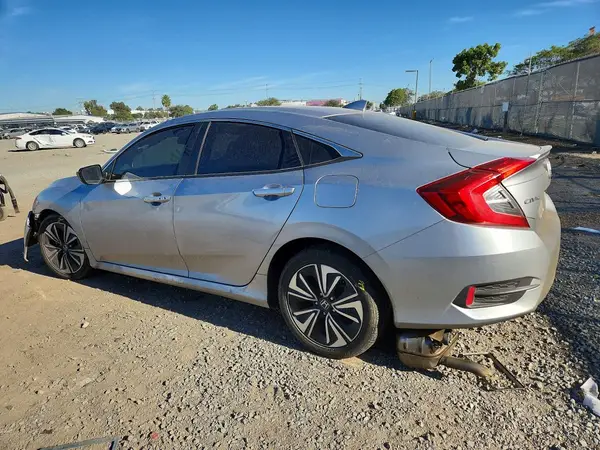 JHMFC1F73JX010489 2018 HONDA CIVIC - Image 2