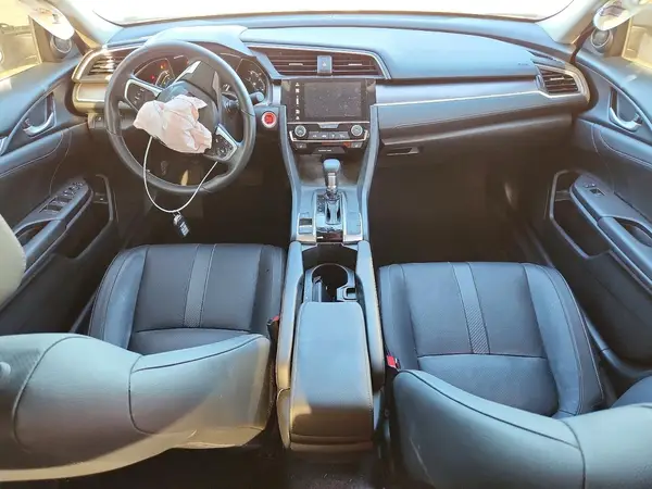 JHMFC1F73JX010489 2018 HONDA CIVIC - Image 8