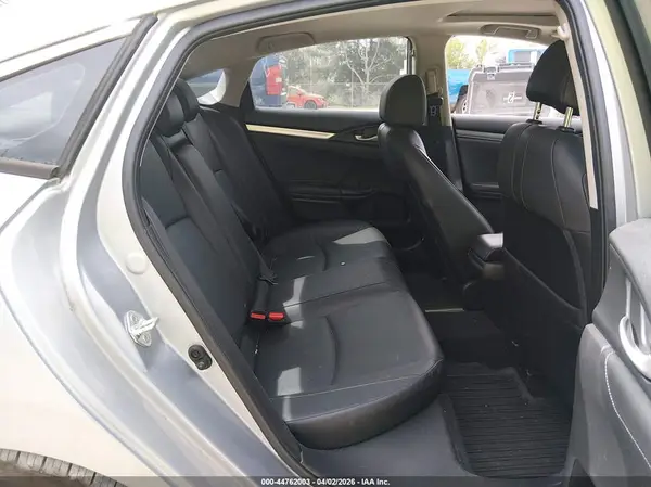 JHMFC1F73JX017183 2018 HONDA CIVIC - Image 8