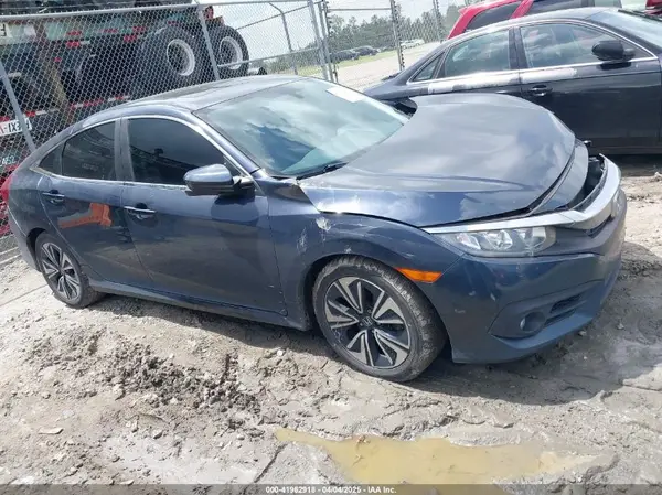 JHMFC1F73JX018222 2018 HONDA CIVIC - Image 1