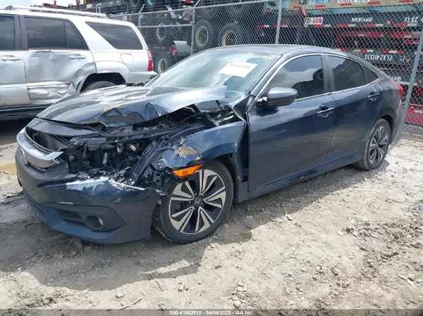 JHMFC1F73JX018222 2018 HONDA CIVIC - Image 2