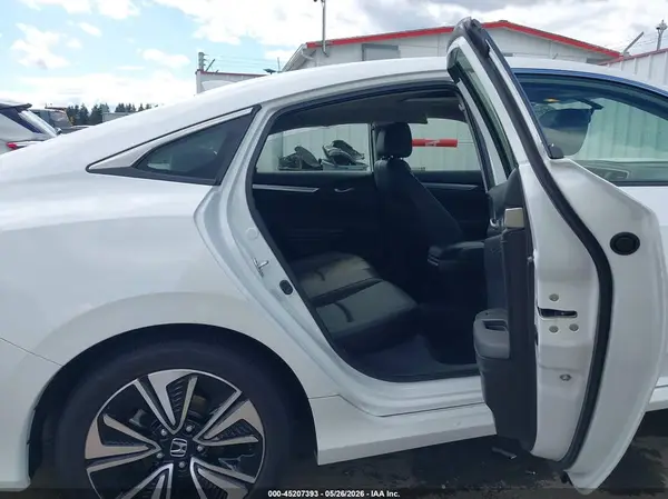 JHMFC1F73JX020410 2018 HONDA CIVIC - Image 8
