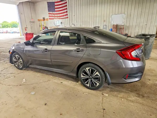 JHMFC1F73JX029964 2018 HONDA CIVIC - Image 2