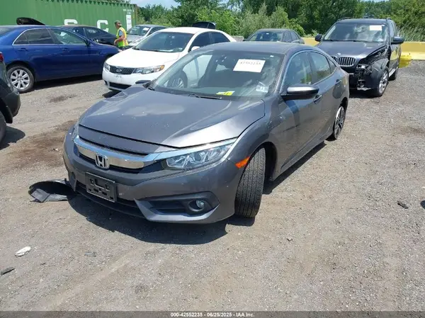 JHMFC1F73JX036333 2018 HONDA CIVIC - Image 2