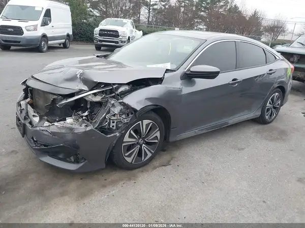 JHMFC1F73JX041693 2018 HONDA CIVIC - Image 2