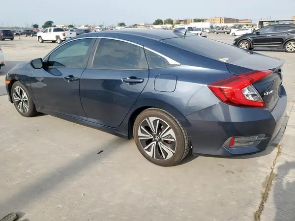 JHMFC1F74JX001817 2018 HONDA CIVIC - Image 2