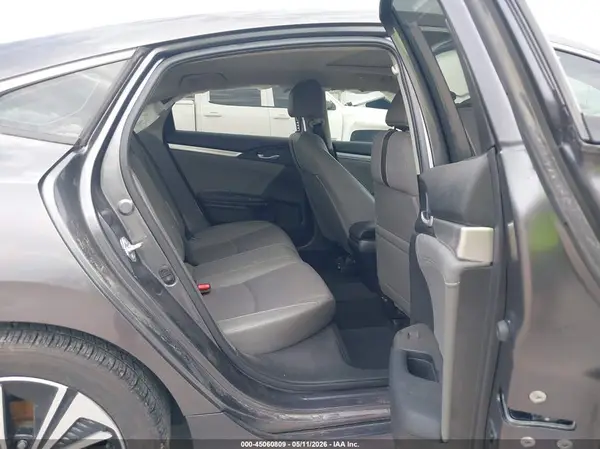 JHMFC1F74JX004880 2018 HONDA CIVIC - Image 8