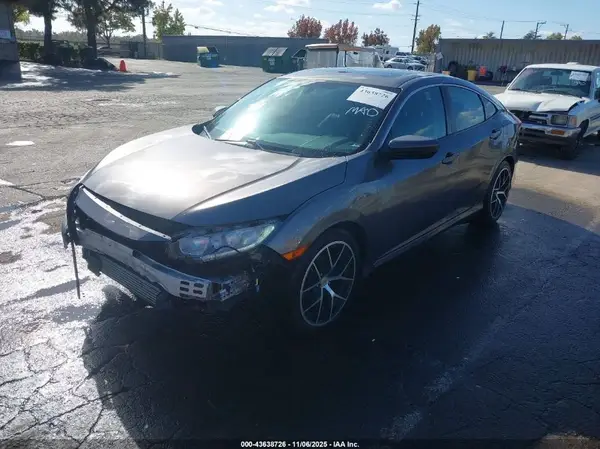 JHMFC1F74JX005298 2018 HONDA CIVIC - Image 2