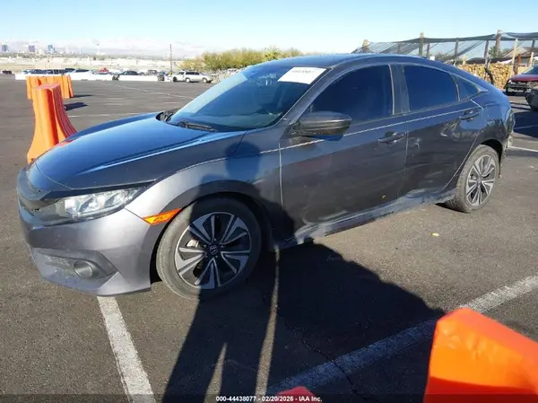JHMFC1F74JX007147 2018 HONDA CIVIC - Image 2