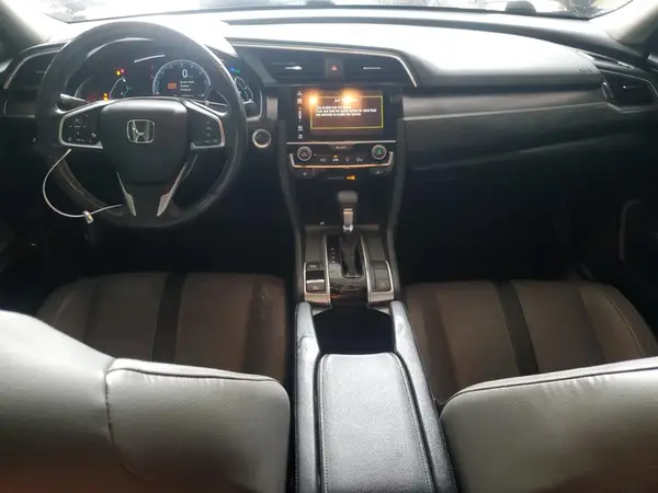 JHMFC1F74JX029908 2018 HONDA CIVIC - Image 8