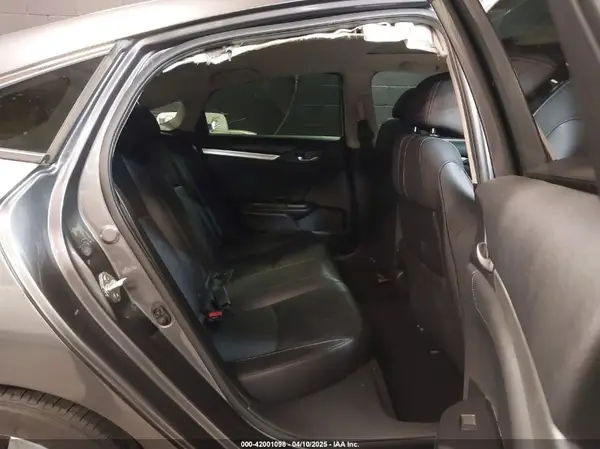 JHMFC1F74JX031965 2018 HONDA CIVIC - Image 8