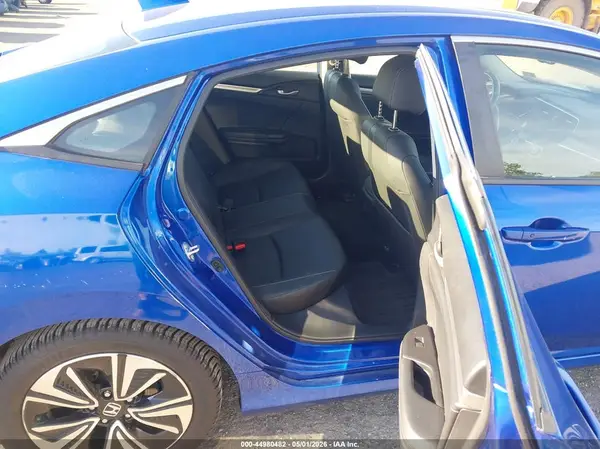 JHMFC1F74JX033960 2018 HONDA CIVIC - Image 8