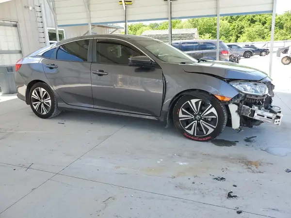 JHMFC1F74JX038494 2018 HONDA CIVIC - Image 1