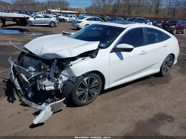 JHMFC1F75JX021946 2018 HONDA CIVIC - Image 2