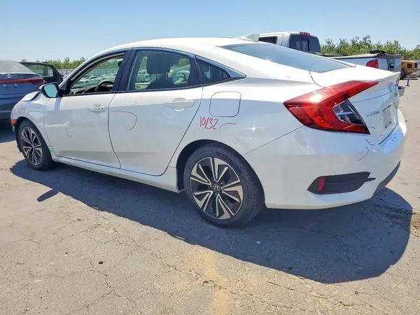 JHMFC1F75JX024037 2018 HONDA CIVIC - Image 2