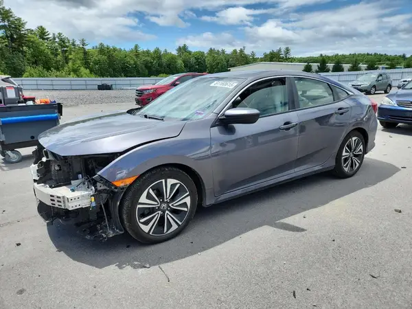 JHMFC1F75JX028945 2018 HONDA CIVIC - Image 1