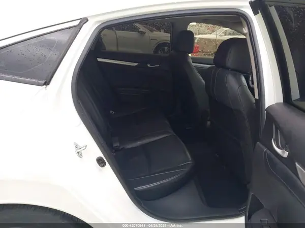 JHMFC1F75JX035622 2018 HONDA CIVIC - Image 8