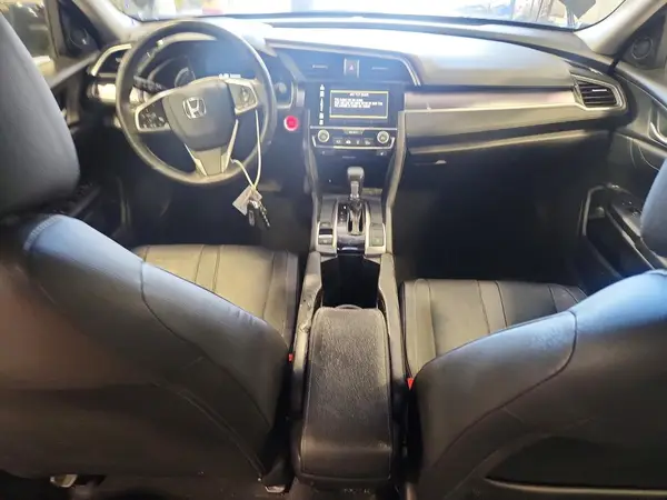 JHMFC1F76JX017890 2018 HONDA CIVIC - Image 8