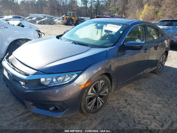 JHMFC1F76JX022121 2018 HONDA CIVIC - Image 2