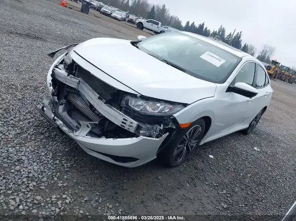 JHMFC1F76JX030459 2018 HONDA CIVIC - Image 2