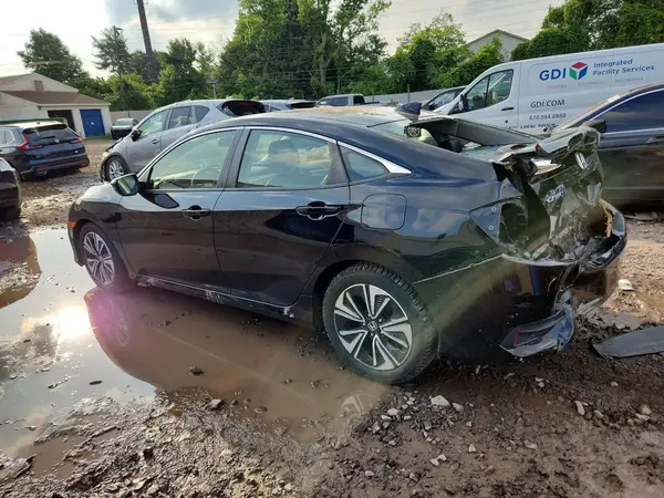 JHMFC1F76JX032017 2018 HONDA CIVIC - Image 2